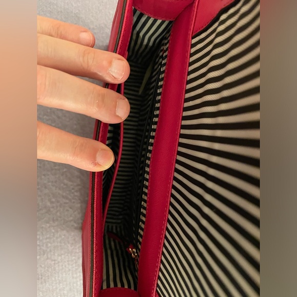 Beautiful dark pink shoulder bag - Picture 3 of 6